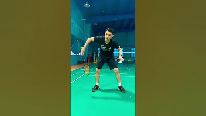 雙打接殺的時候，如果對手殺平高球怎麼防？我教你，喜歡記得關注哦，#羽毛球訓練班 #訓練羽毛球 #badmintonlovers #打羽球 #羽球 #羽球人生 #羽球教練 #badminton - 天天要聞