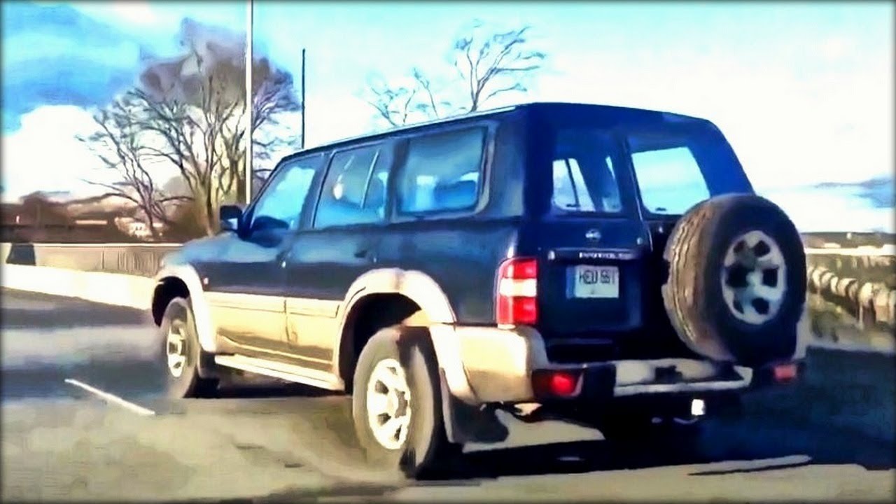 Игрушечный nissan patrol