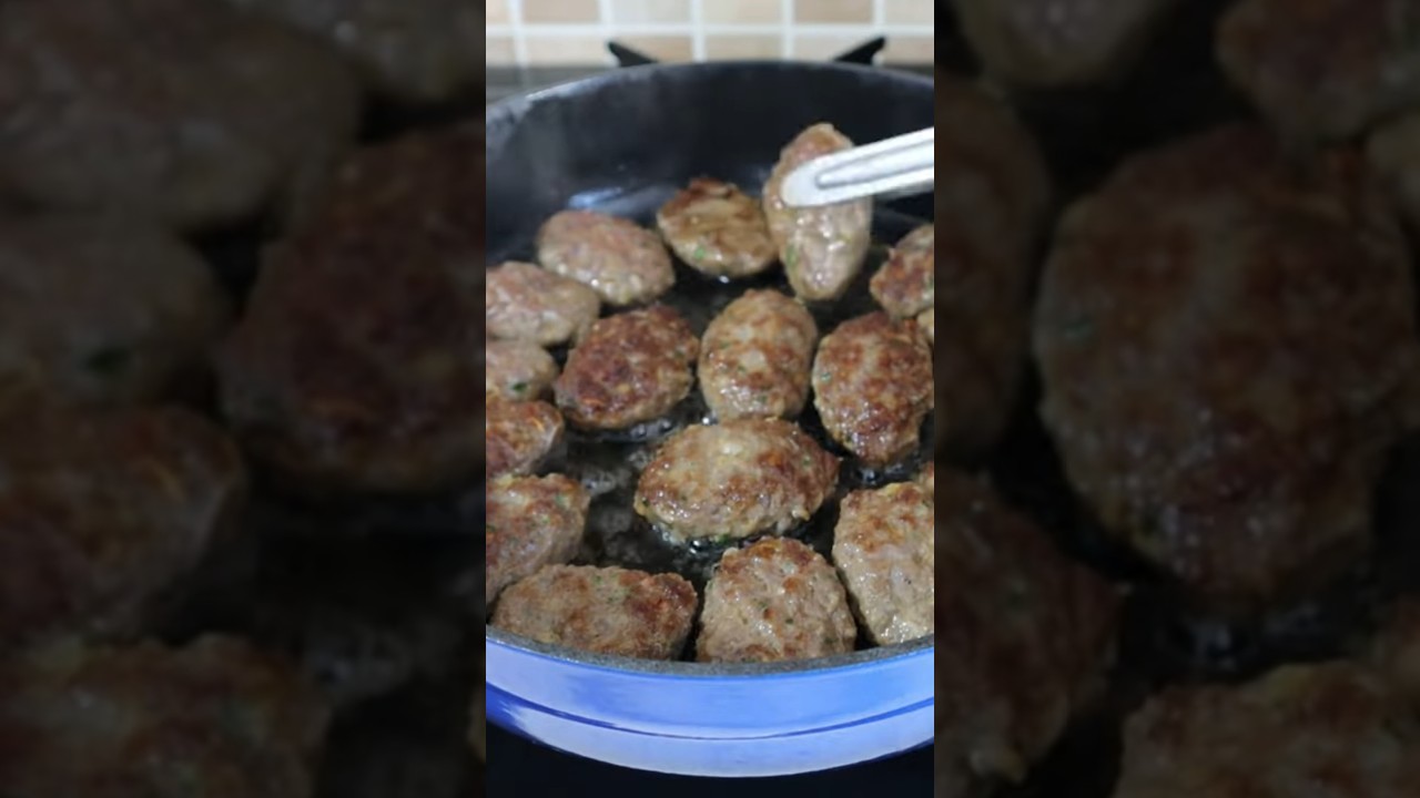 Lokum Gibi İzmir Köfte Tarifi! 👌 Fırında İzmir Köfte Nasıl Yapılır? 😋 Fırında Patatesli Köfte Yemeği