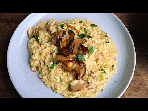 How to Make MUSHROOM RISOTTO Like an Italian #shorts | Vincenzo