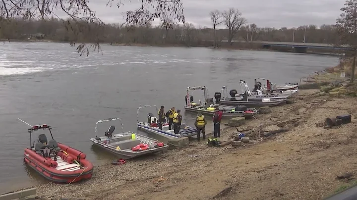 Search for missing Oregon boaters will go late Thursday, two areas of interest identified