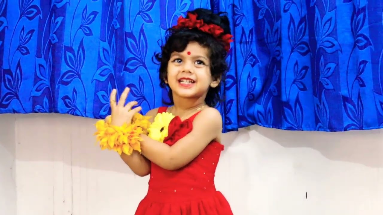 PHULE PHULE DHOLE DHOLE Dance VideoChotoder Nacher videoRabindra  NrittoTagore DanceAarushi - YouTube