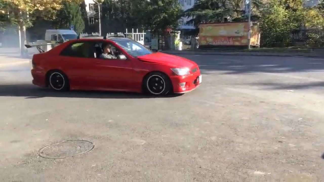Toyota altezza drift