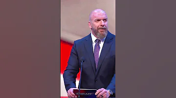 Triple H gets the crowd to sing Cody Rhode’s theme song #wwe