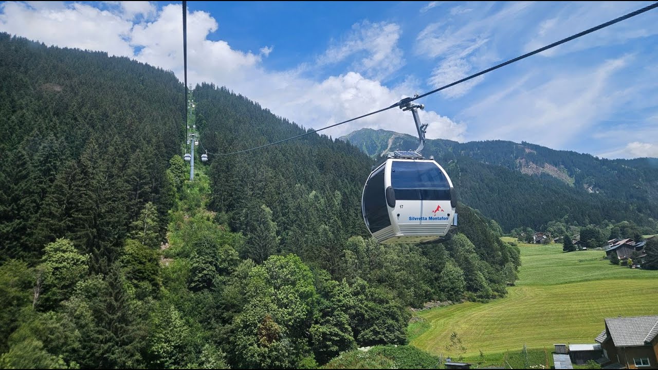Monsteranlage: 8-MGD Grasjochbahn Montafon - Talfahrt im Sommerbetrieb