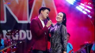 DUET SANGAT ROMANTIS M HALILI & ARNETA -KASIH & SAYANG - NEW ZIVANA