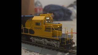 ATSF 5169 SD40-2 from scaletrains #trains #modelrailroad #atsf #bnsf ATSF 5169 SD40-2 from scaletrains #trains #modelrailroad #atsf #bnsf