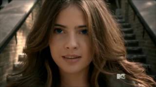 Malia Tate- Hot Mess