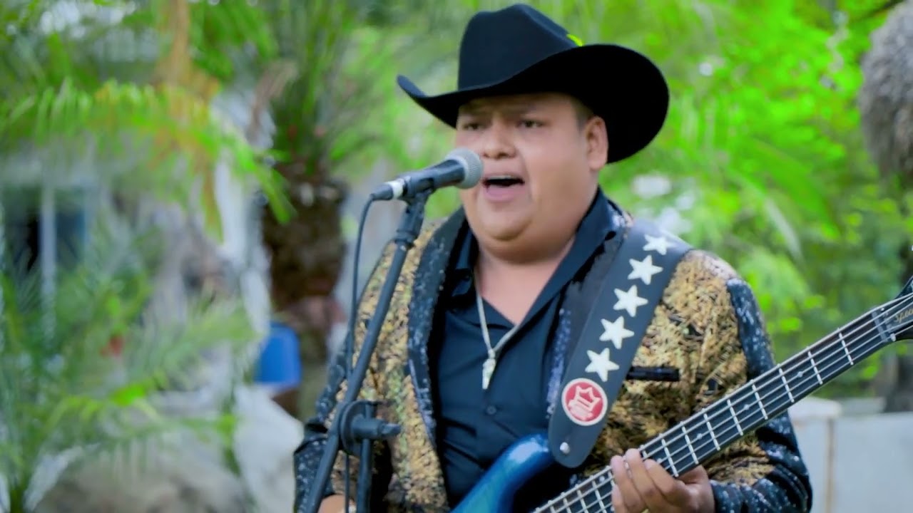 Pedro Olayo y sus Dos de Guerrero- Maldita Pobreza (Video)