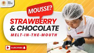 Praktek membuat Strawberry & chocolate Mousse II Bali Pastry College