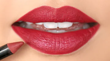 What is the difference between eyeliner and lip liner?