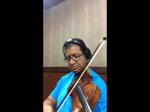 محمود سرور عازف الكمان المصري الف ليله رمضان ٢٠١٥