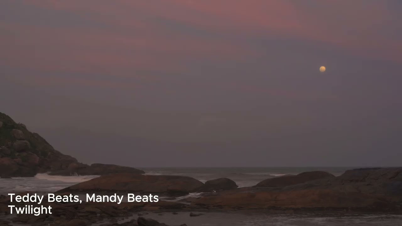 Watch Twilight – Teddy Beats & Mandy Beats | Melodic House • Deep House • Chill Electronic on YouTube Watch Twilight – Teddy Beats & Mandy Beats | Melodic House • Deep House • Chill Electronic on YouTube