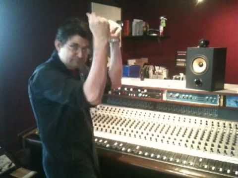 Steve Albini enjoying Neo (Jazz) - Neoclassico Recording Sessions