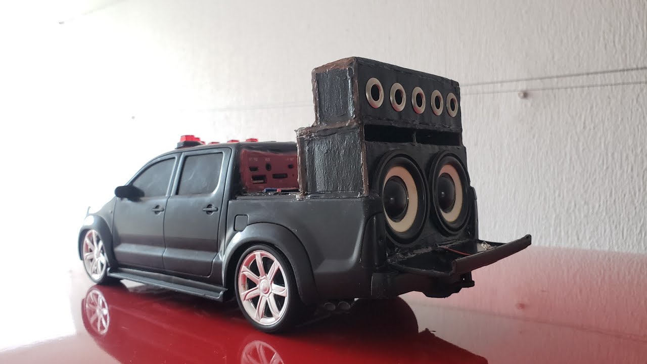 Mini paredão top em hilux 2018 