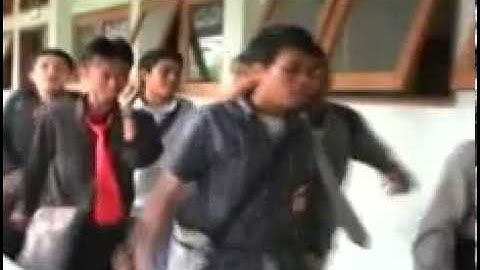 Seperti Pelangi ( Thriler )(cubo2).avi [www.keepvid.com].3gp.flv