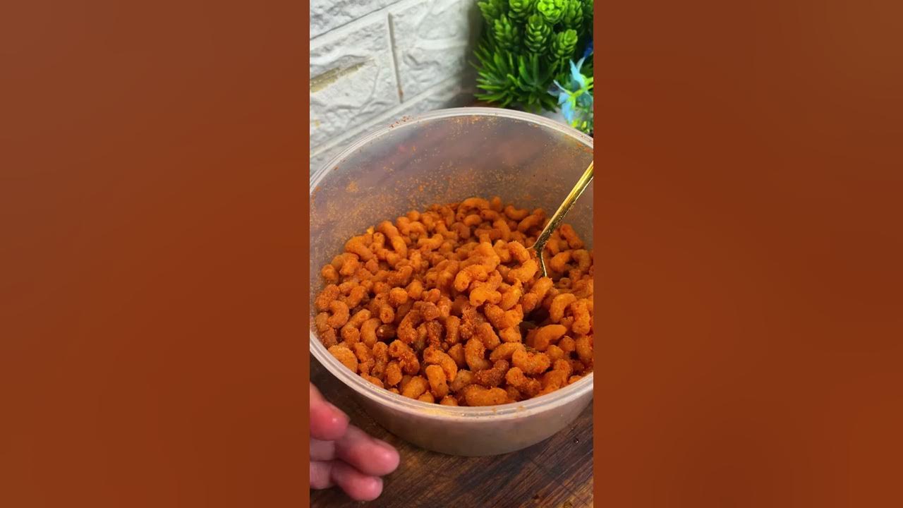 MAKARONI NGEHE