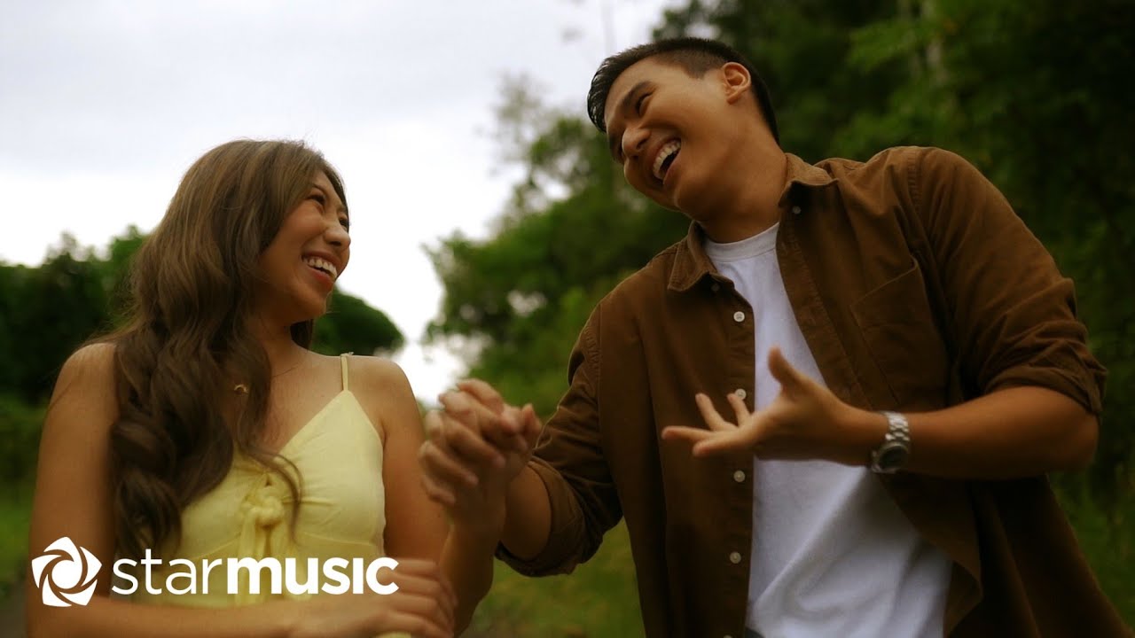 在 YouTube 上观看 Here I Am Now - Kanishia (Music Video) 在 YouTube 上观看 Here I Am Now - Kanishia (Music Video)