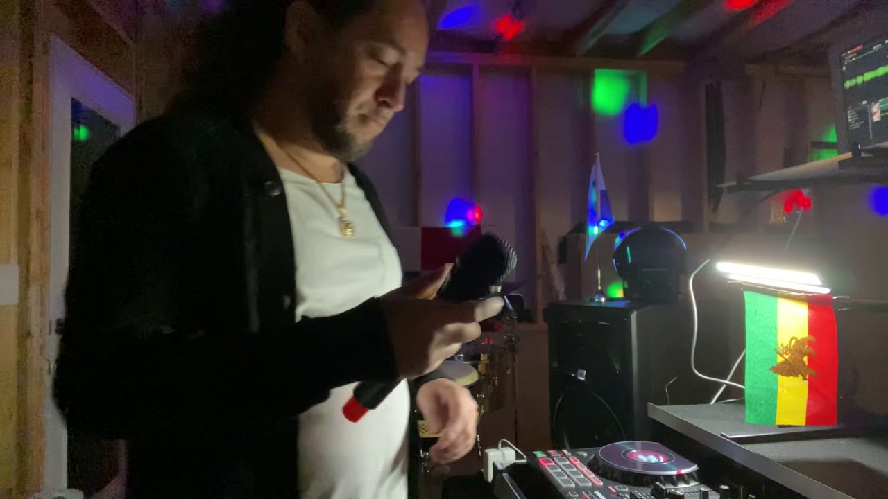 Bunny General - Full Up A Class