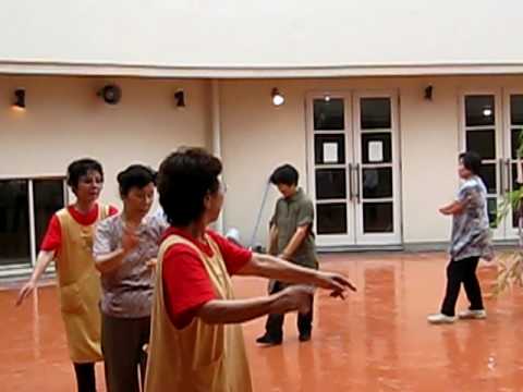 宇野地区交流サロン　七夕踊り