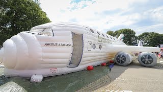 World's First Inflatable A380 | Emirates Airline Resimi