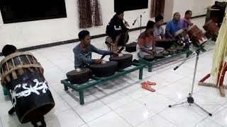 Musik iringan Tari  Kalimantan Tengah