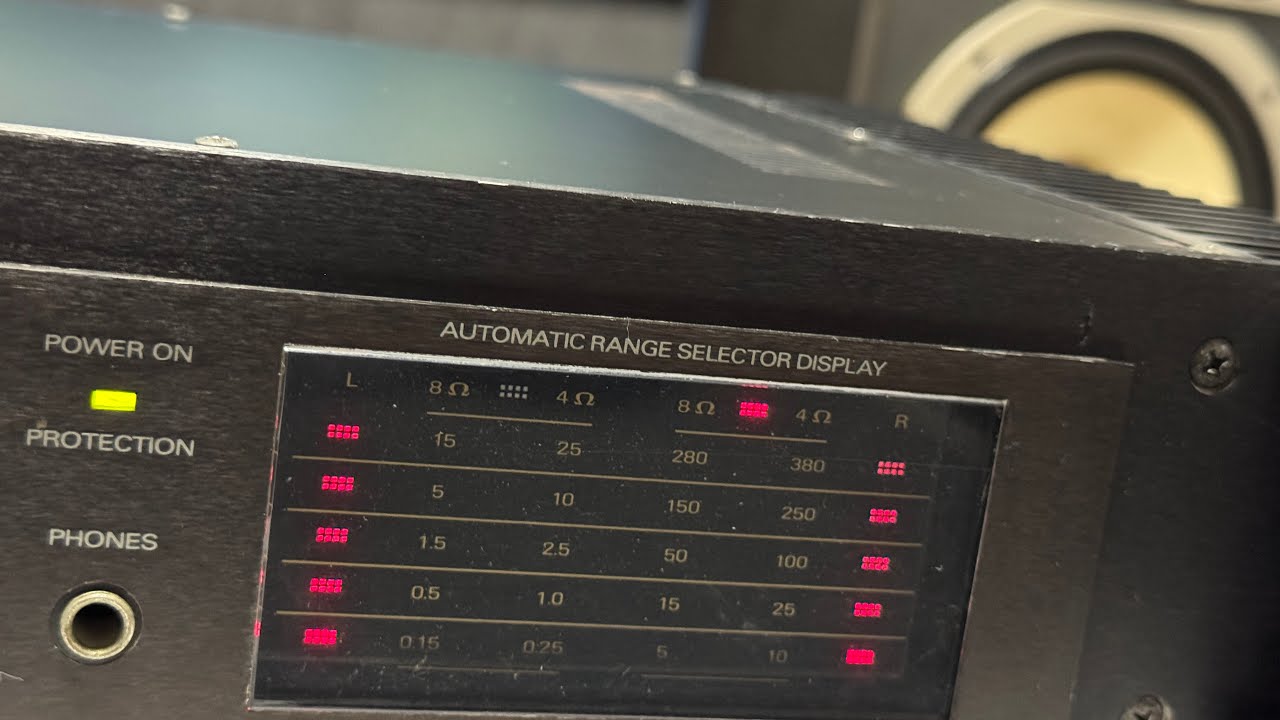 Amplificador Power da CYGNUS PA-1400x Black 440 watts RMS - conservação raríssima (44)9.9806-4737