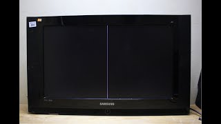 إصلاح تلفاز سامسونج به خط عمودي في وسط الصورة