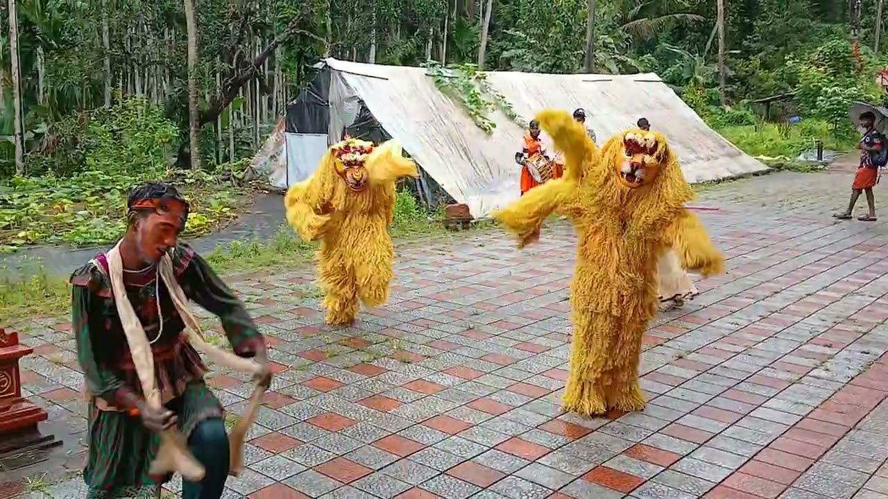 ಪಿಲಿ ನಲಿಕ್ಕೆ 