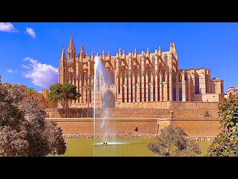 La Seu - the Cathedral of Palma de Mallorca Gothic style. More than 700 years old.