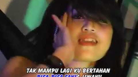 Suliana - Semakin Sayang Semakin Kejam [Official Music Video]