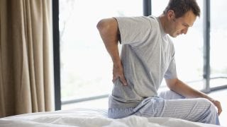 Painkiller warning, meditate pain away, fitness tracker flaw