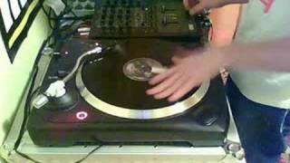 NUMARK TT1625 - YouTube