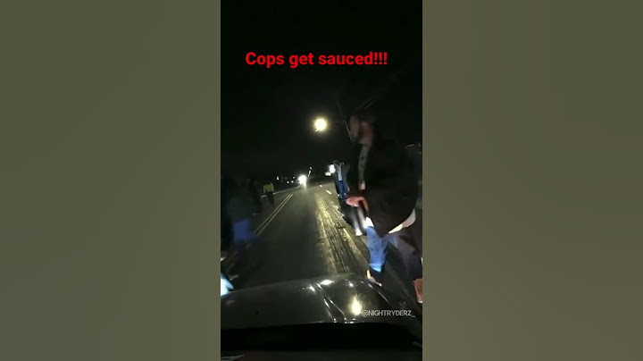 Cops interrupt street race civic gets away!!!