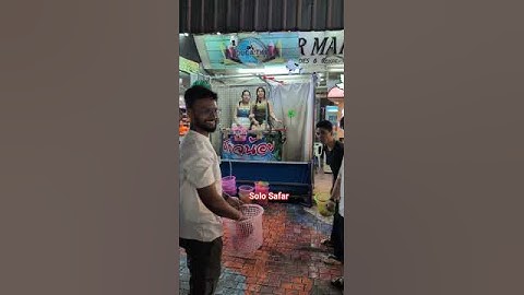 Pattaya Walking Street Funny Game 🎯 | Dunk Tank Ball Throwing | Thailand 2025 | #Shorts | Solo Safar