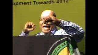 Jacob Zuma sings Umshini Wam