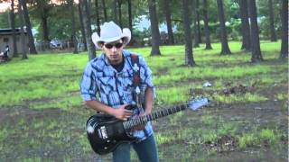Watch Brad Paisley Eastwood video