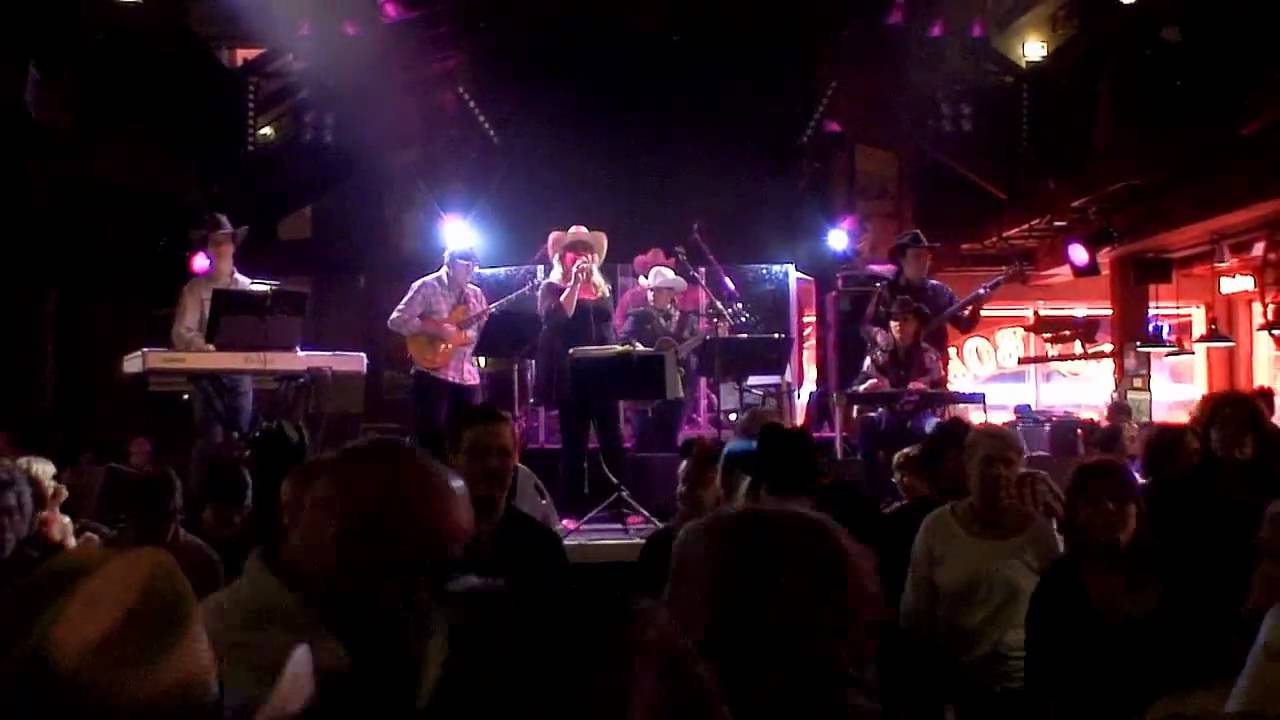 Overland Stage Company country rock band - Disney Village Paris 26/2/2009 (2/8)