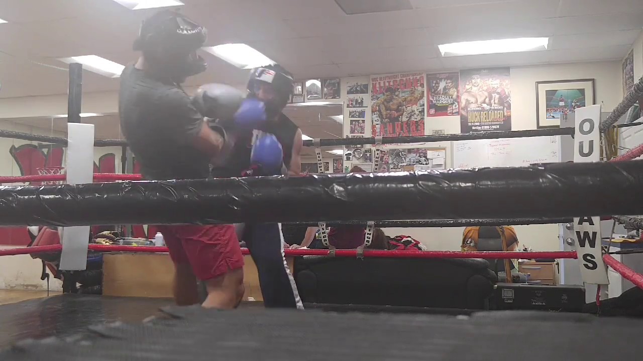 camera iphone 8 plus apk Sparring with J.J Soria and Arn.