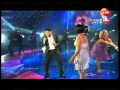 AMERICO CANTA CON SU HIJA