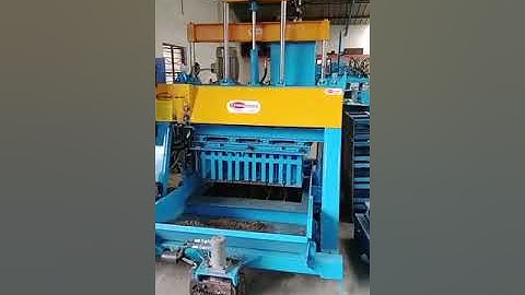 PLC type concrete block making machine Everon impex 9843762454