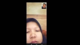 Lagi telepon sama cewek cantik, Ada yang ngangguin telpon