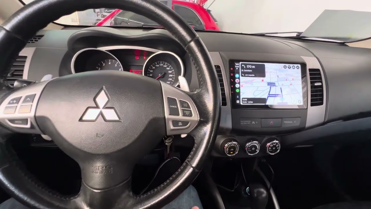Mitsubishi Outlander 2012 - Central 9” CarPlay e Android Auto - ArtsomAuto