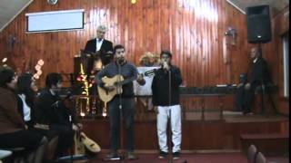 Video thumbnail of "Un dia orando - Marcelo y Rodrigo Jara"