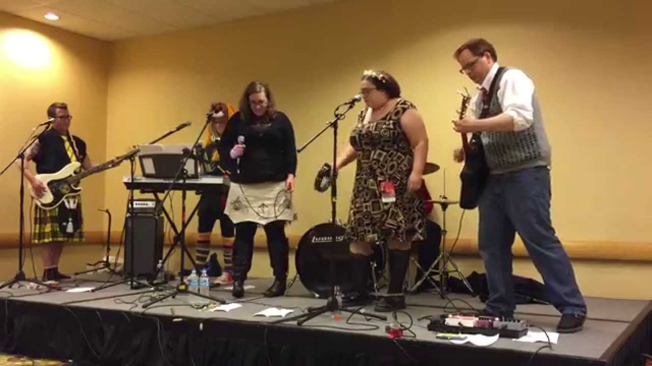 Hawthorn and Holly @ Dragon Con Filk Track 2015