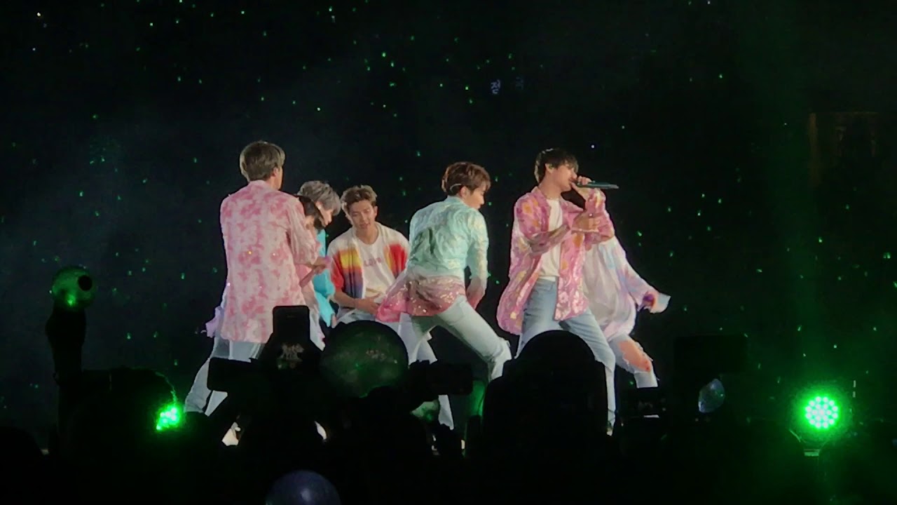 [FANCAM] 190504 BTS 방탄소년단 - MEDLEY @ SPEAK YOURSELF TOUR IN PASADENA (ROSEBOWL) DAY 1