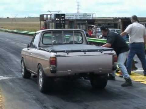 My Nissan 1400 Bakkie run on slicks - YouTube