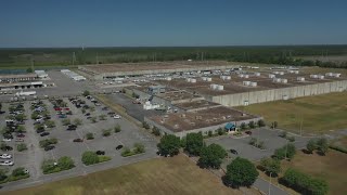 Baldwin residents voice concerns over C&S Wholesale's impending closure of distribution center