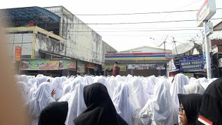 Unjuk rasa santriwati huda pusat mengepung indomart di manonjaya Kab, tasikmalaya