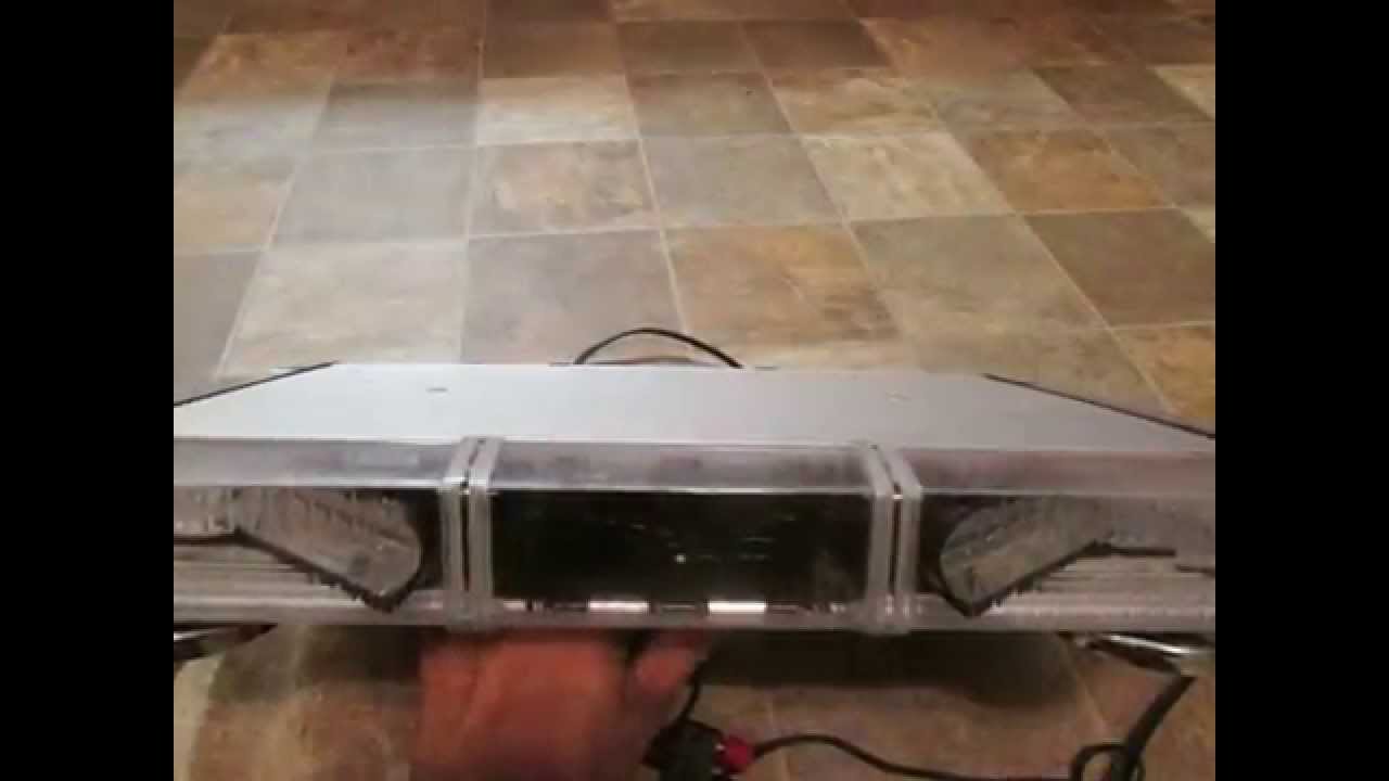 RED WHELEN MINI LIGHTBAR